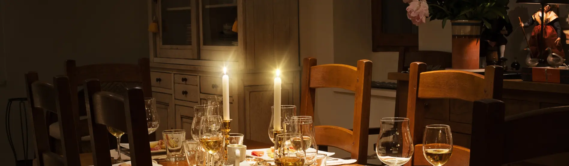 Shabbos candles and tzedakah